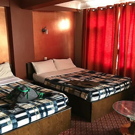 Tirupati Holiday Inn Kathmandu Exterior foto